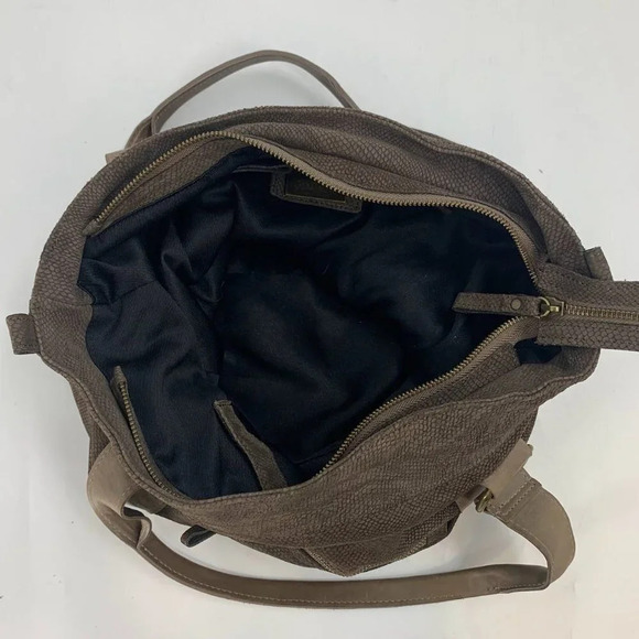 Corsia Women's Snakeskin Style Scale Pattern‎ Leather Deep Tote Bag - Picture 6 of 14